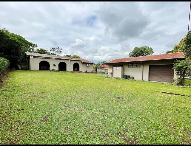 3 BEDROOM HOUSE FOR SALE IN YELLOWWOOD PARK